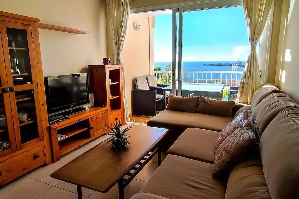 Beach And Pool View , 4 People, And Free Wifi Apartment Poris de Abona Spain