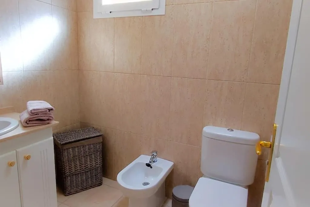 Beach And Pool View , 4 People, And Free Wifi Apartment Poris de Abona