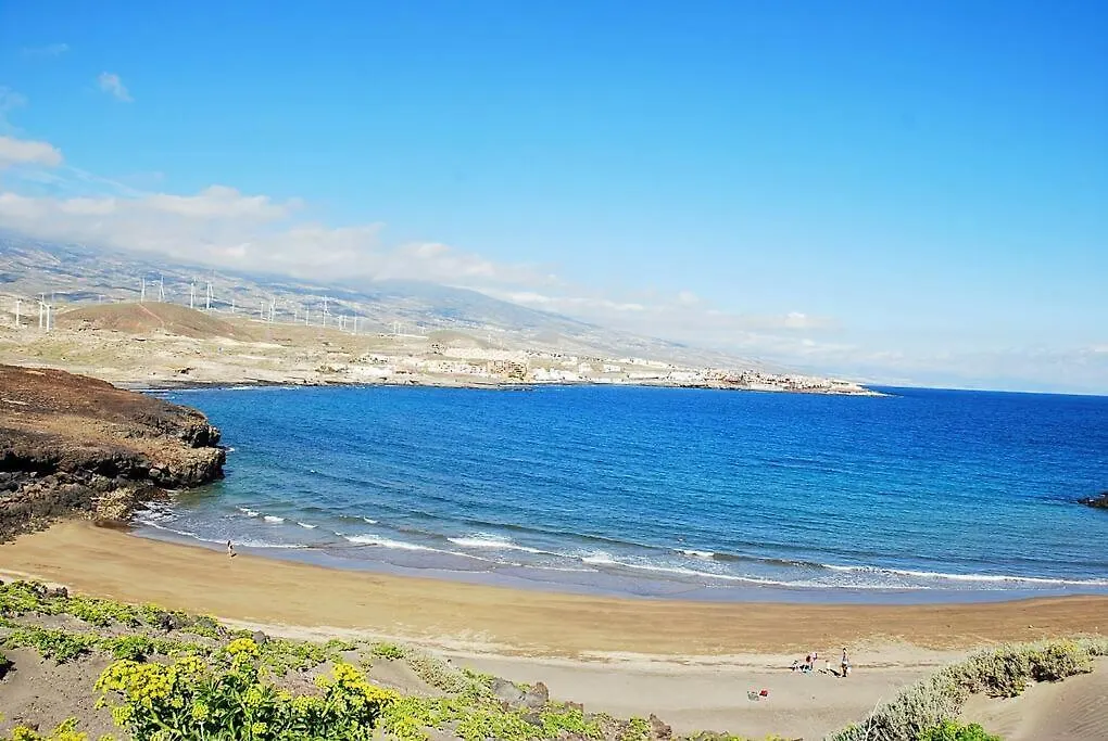 Beach And Pool View , 4 People, And Free Wifi Apartment Poris de Abona