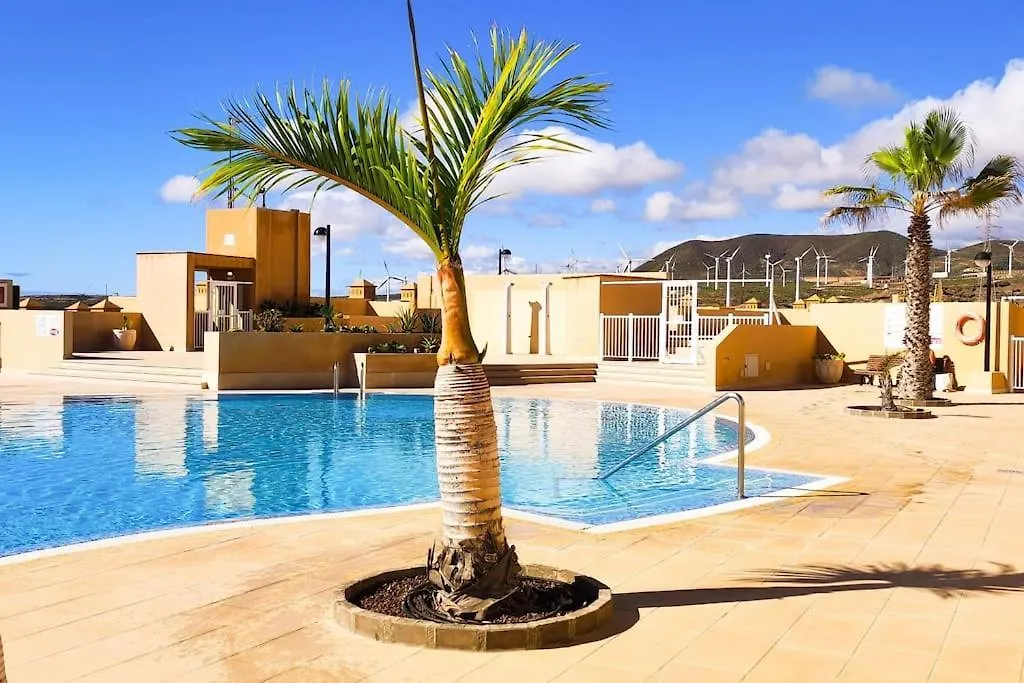 Beach And Pool View , 4 People, And Free Wifi Apartment Poris de Abona
