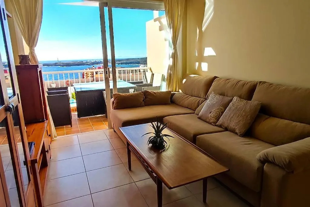 Beach And Pool View , 4 People, And Free Wifi Apartment Poris de Abona